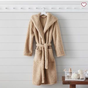 Pottery Barn Teen Sherpa Polyester Spa Long Robe size M/L- excellent condition
